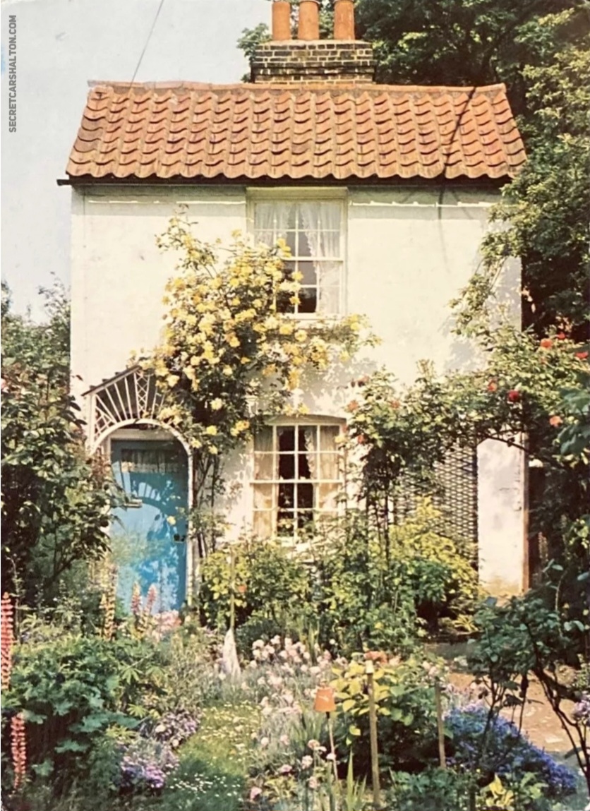 Waterhouse cottage